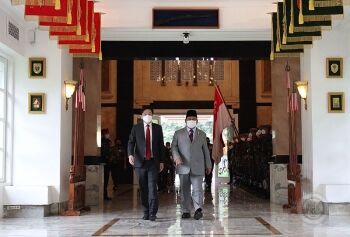 Prabowo Terima Kunjungan Menkeu Singapura : Mitra Strategis Indonesia