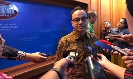 Singapura Tolak UAS, RI Tolak 452 WNA Masuk