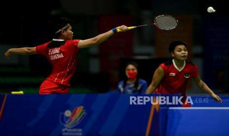 Kalahkan Ganda Putri Thailand, Apri/Fadia Sumbang Emas ke Kontingen Indonesia