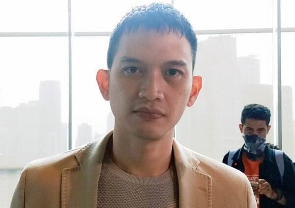 Rezky Aditya Ayah Biologis dari Anak Wenny, Manajemen Tak Peduli