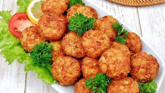 Resep Perkedel Tahu Kornet, Jadi Menu Makan Siang yang Pas untuk Tanggal Tua