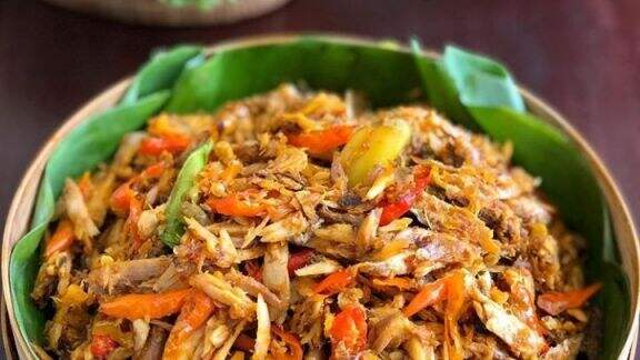 Resep Simple Tongkol Suwir, Menu Makan Siang yang Bikin Ketagihan