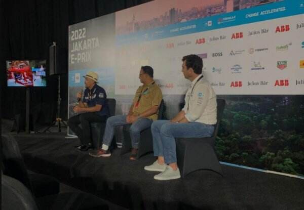 Ahmad Sahroni Ungkap Alasan Borong Tiket Jakarta-Eprix 2022 Senilai Rp1,2 Miliar!