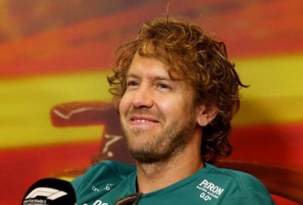 Kepala Tim Aston Martin Bantah Rumor Pensiun Sebastian Vettel