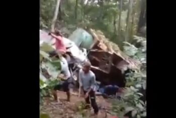 Truk Tangki Tabrak Minibus hingga Masuk Jurang di Sultra, 7 Orang Tewas