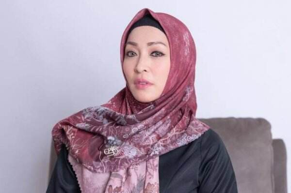 Angelina Sondakh Buka-bukaan, Cerita saat Kali Pertama Masuk Islam