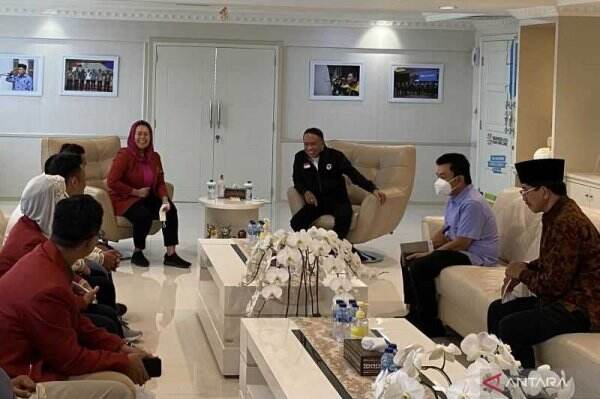 Mengagetkan Semoga Ini Terwujud, Menpora Yakin Satu Emas Panjat Tebing Olimpiade di Tangan Indonesia