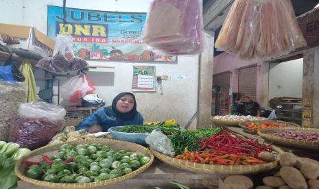 Harga Kebutuhan Pokok di Tasikmalaya Melonjak, Omzet Pedagang Turun