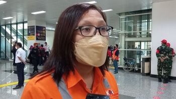 Tingkatkan Pelayanan Transit, KAI Commuter Tambah Tangga di Stasiun Kampung Bandan