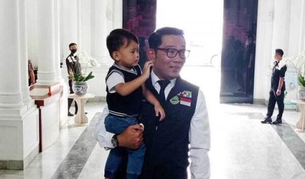 Ridwan Kamil Bahas 8 Hal Strategis saat Kerja Perdana