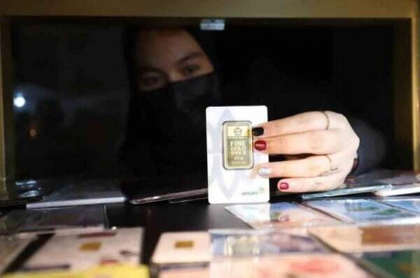 Lagi Turun, Cek Rincian Harga Emas Antam Hari Ini