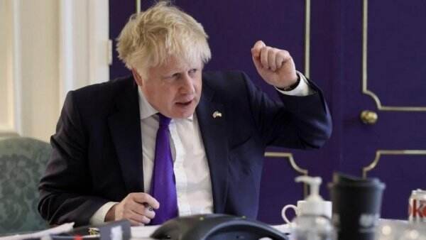 Menang Dukungan Voting Mosi Tak Percaya, PM Johnson Lolos Dari Lubang Jarum