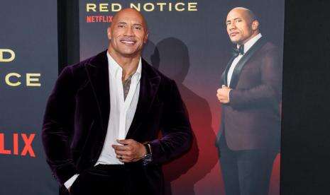Dwayne Johnson Beri Kejutan Sang Ibu dengan Belikan Rumah Baru