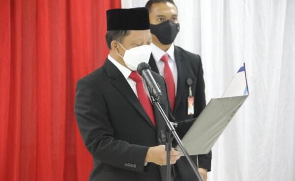 Lantik Jeffry Apoly Rahawarin Jadi Deputi, Mendagri Ingatkan Tugas BNPP