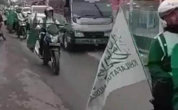 Tak Hanya di Jakarta, Khilafatul Muslimin Juga Konvoi di 2 Kota Ini