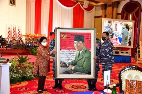 Spesifikasi KRI Bung Karno-369, Kapal Kepresidenan yang Dilengkapi Meriam Leonardo