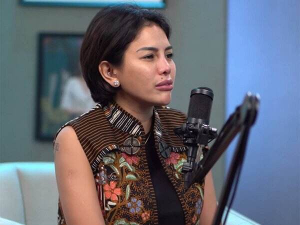 Nikita Mirzani Bilang John Hopkins Enak Diajak Lakukan Ini