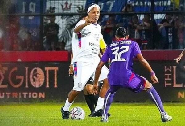 5 Fakta Menarik Trofeo Ronaldinho, Nomor 1 Paling Unik