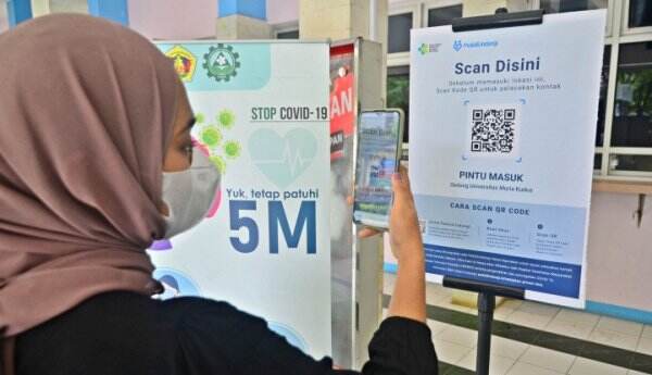 DPR Protes Rakyat Kecil Disuruh Tat-tit-tut Pakai Aplikasi PeduliLindungi buat Beli Migor