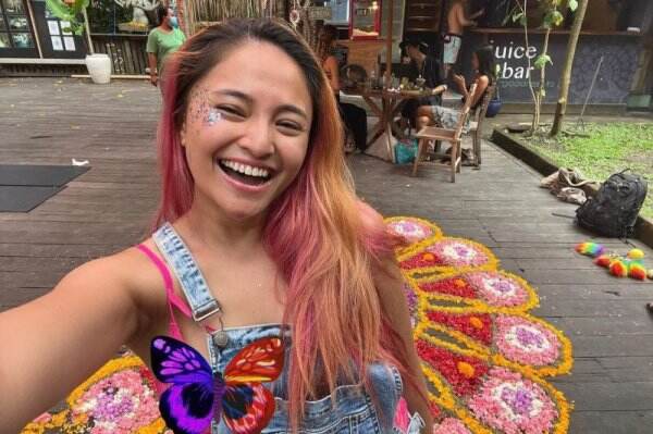 Keluarga: Marshanda Bukan Hilang Tapi Healing