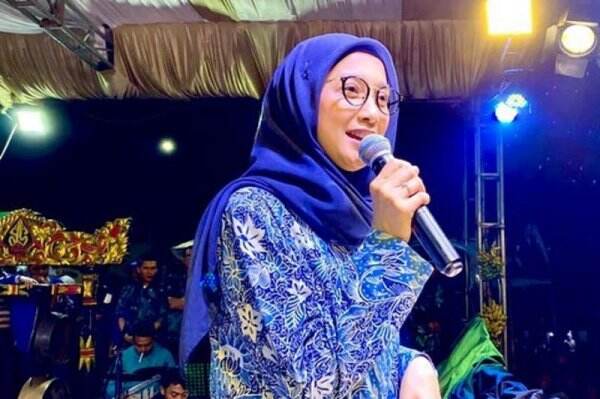 Terungkap! Ini Alasan Desy Ratnasari Masih Betah Sendiri
