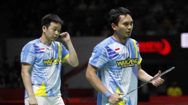 Malaysia Open 2022: Dirugikan, Momen Langka saat Hendra Setiawan Protes Keras Keputusan Wasit