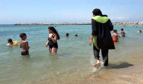 Larangan Burkini Bukan Hanya Pengaruhi Wanita Muslim