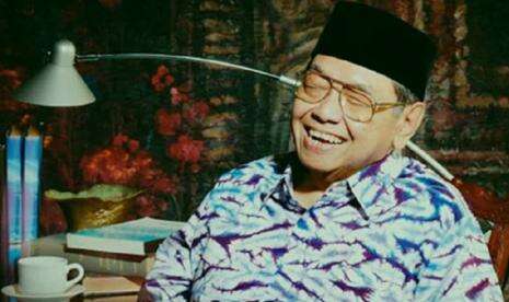 Humor Gus Dur: Penggali Kubur Semangat Injak-injak Kuburan Orang Kaya Alasannya karena Sakit Hati
