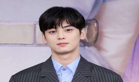 Cha Eun-woo Ditawari Main Film "K-Pop: Lost in America"