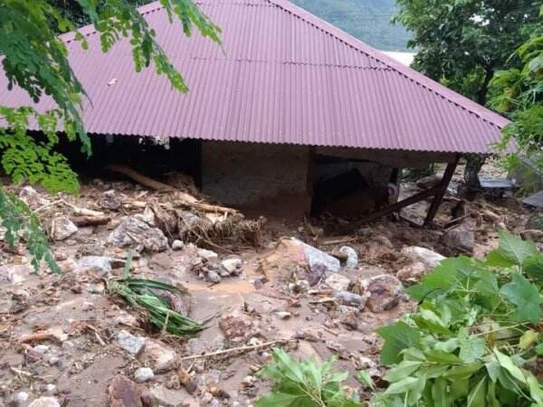 Banjir dan Longsor Terjang Maluku Barat Daya, Ratusan Orang Mengungsi