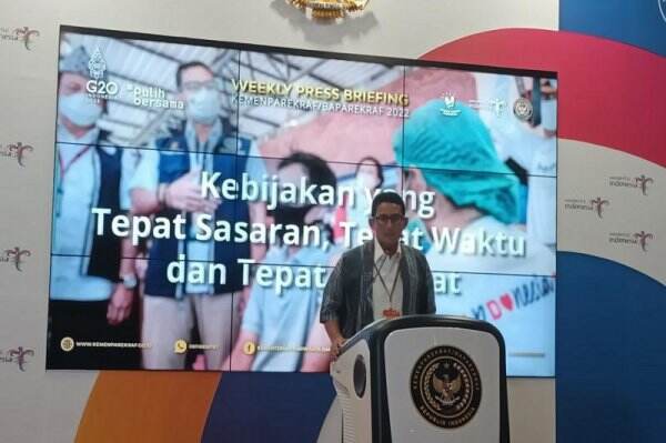 Rute Penerbangan Moskow-Denpasar Segera Dibuka, Begini Kata Sandiaga Uno