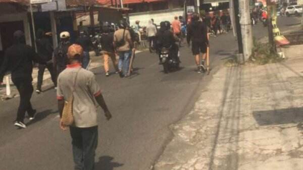 Bentrok Dua Kelompok di Babarsari, Yogyakarta, Meluas, Lengan Mahasiswa Asal Papua Putus