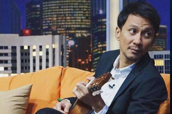 Biodata dan Profil Vincent Rompies, Mantan Bassist Clubeighties yang ...