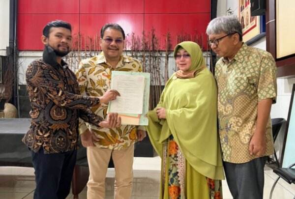 Sah, BTN Serahkan Sertifikat Rumah Satrio Arismunandar, Seluruh Sisa Utang Lunas