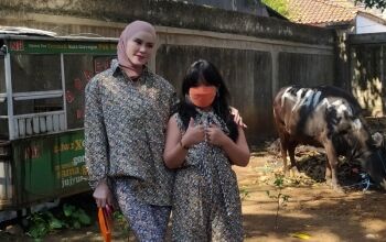 Angel Lelga Saksikan Proses Penyembelihan Sapi Kurban Miliknya: Takut, Enggak Tega