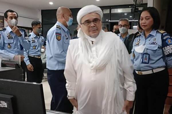 Habib Rizieq Bebas Bersyarat, Dasarnya Telah Menjalani 2/3 Masa Tahanan