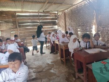 Menengok Kondisi SD Handuyang Ratu Lampung Utara yang Memprihatinkan