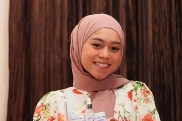 Heboh! Lesti Kejora Dikerumuni Penggemar untuk Salaman, Netizen: Selalu Care Sama Fansnya