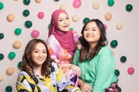 Nathalie Holscher dan Adik-adiknya Ternyata Beda Ayah Kandung, Netizen: Masyaallah Bunda Adzam Baik Banget