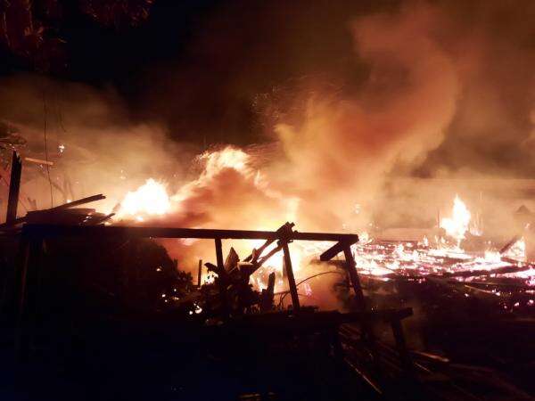Gudeng Mebel di Kota Blitar Ludes Dilalap Api, Empat Motor Tinggal Kerangka