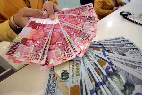 Rupiah Menguat di Atas Terpuruknya Ekonomi Amerika Serikat