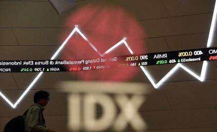 Belum Setor Laporan Keuangan, Saham 12 Emiten Ini Disuspensi BEI