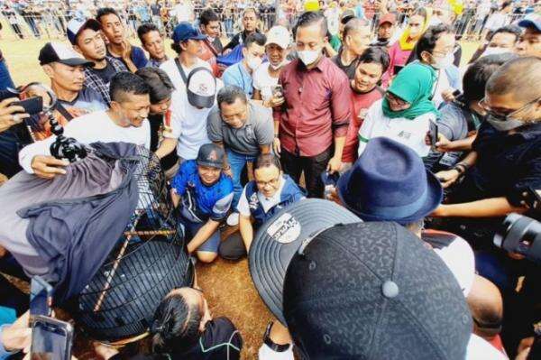 Anies Bercerita: Dugaan Tak Masuk Kantor karena Pelihara Burung di Rumah