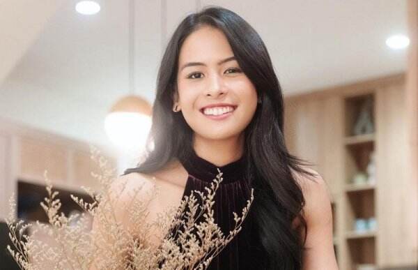 Maudy Ayunda Kepanasan di Korea Selatan Bareng Suami, Netizen: Rambut Acak-acakan Masih Cantik