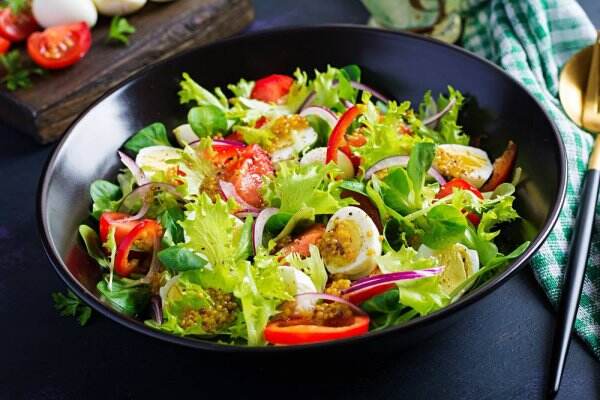 Peka Isu Lingkungan, Restoran Ini Beri Info Jejak Karbon di Menu