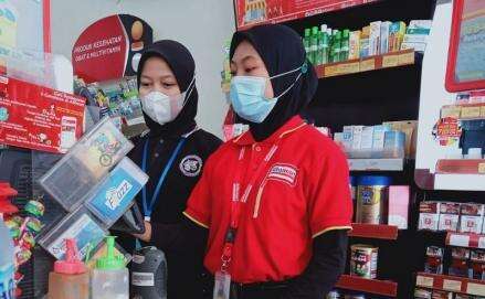 Segini Gaji Karyawan Alfamart, Menegur Pelanggan Berimbas Ancaman UU ITE