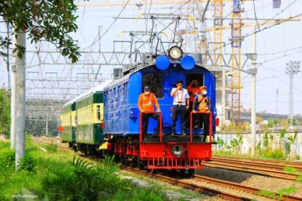 Peringati HUT ke-77 RI, KAI Operasikan 2 Kereta Api Bersejarah