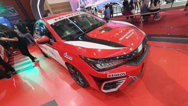 Melihat 3 Mobil Honda Racing Indonesia di GIIAS 2022 - News+ on RCTI+