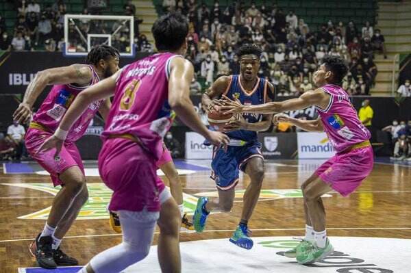 Pelita Jaya dan Satria Muda Kembali Bertemu di Final IBL 2022
