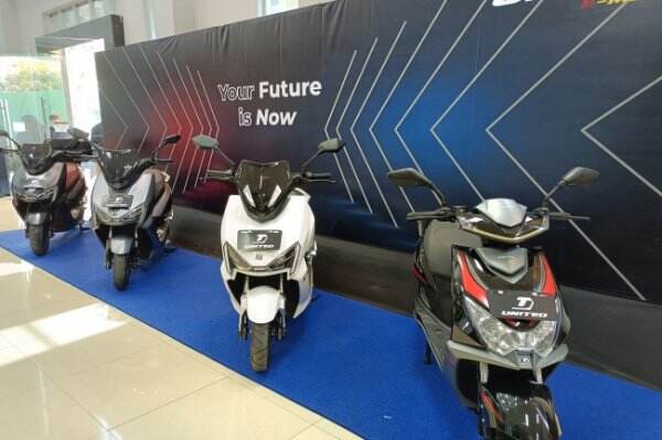 BBM Naik, Motor Setrum Kini Jadi Solusi!